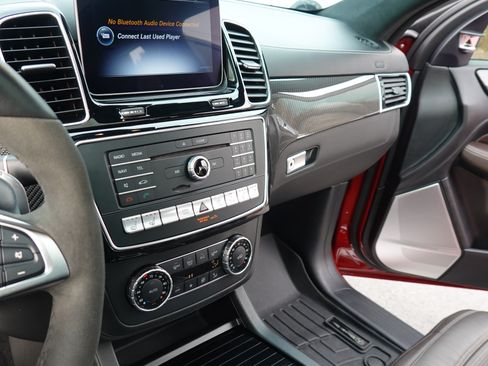 Used 2018 Mercedes-Benz GLE 63 AMG S image 12