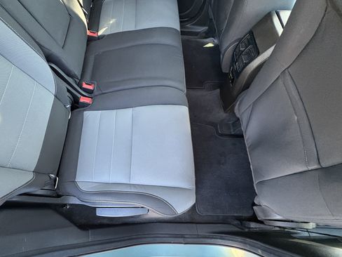 Used 2013 Ford Escape SE image 16