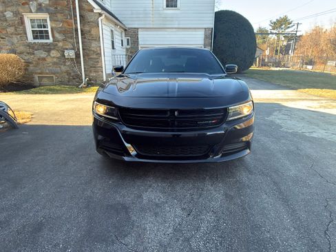 Used 2022 Dodge Charger SXT w/ Leather Interior Group image 14
