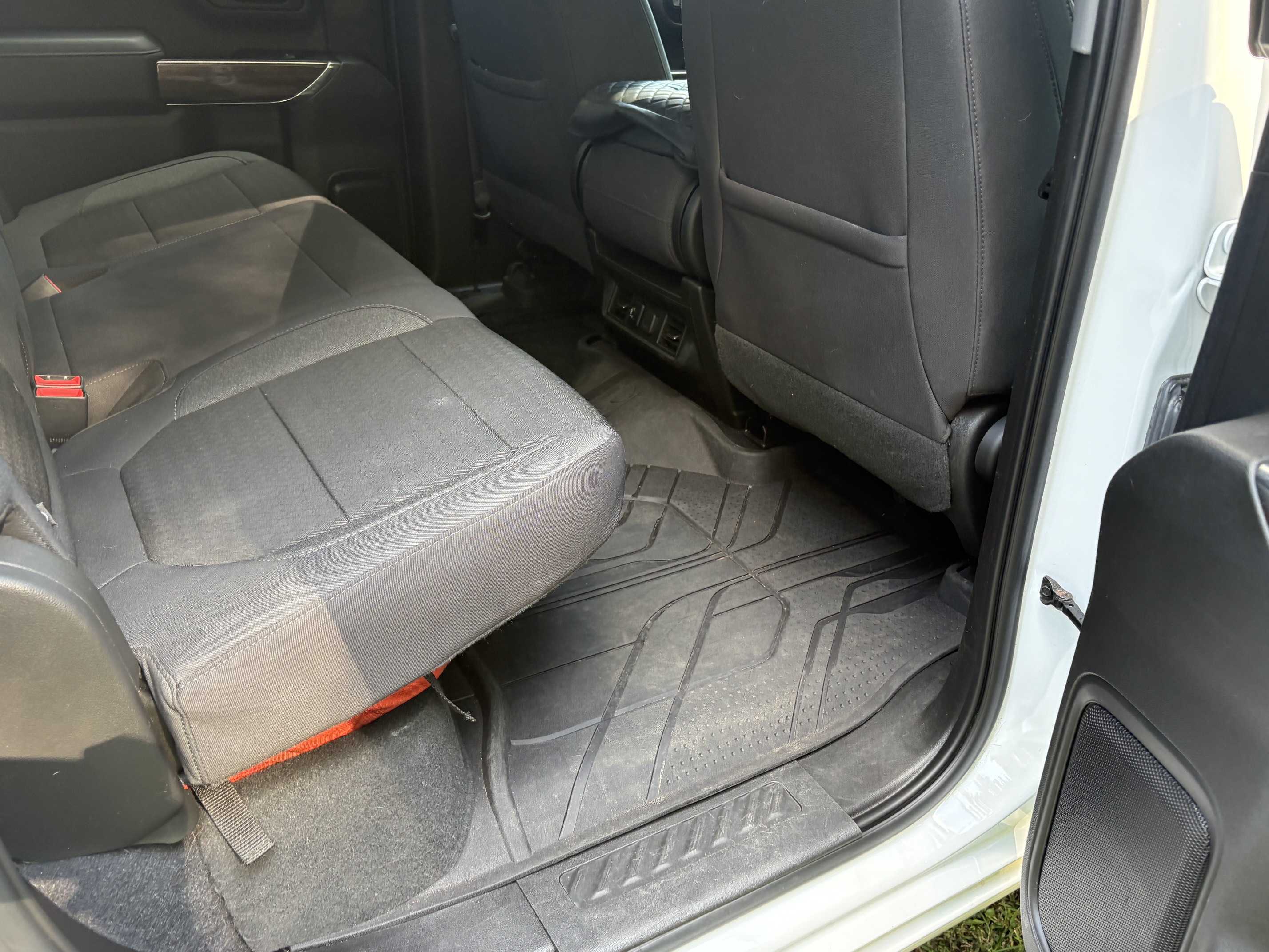 Used 2019 Chevrolet Silverado 1500 RST w/ All-Star Edition AWD/4WD image 25