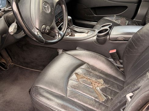 Used 2007 Mercedes-Benz CLS 550 image 16