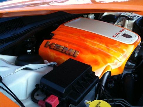 Used 2005 Dodge Magnum R/T image 11