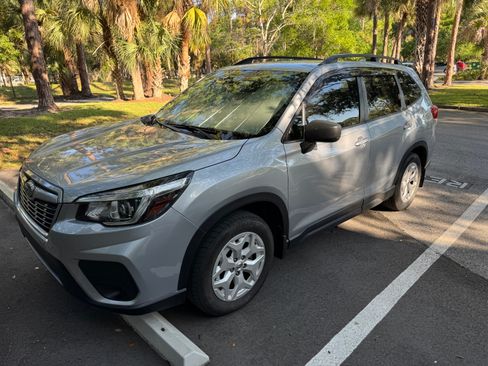 Used 2019 Subaru Forester w/ Alloy Wheel Package AWD/4WD image 2