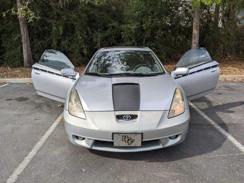 Used 2000 Toyota Celica GT image 2