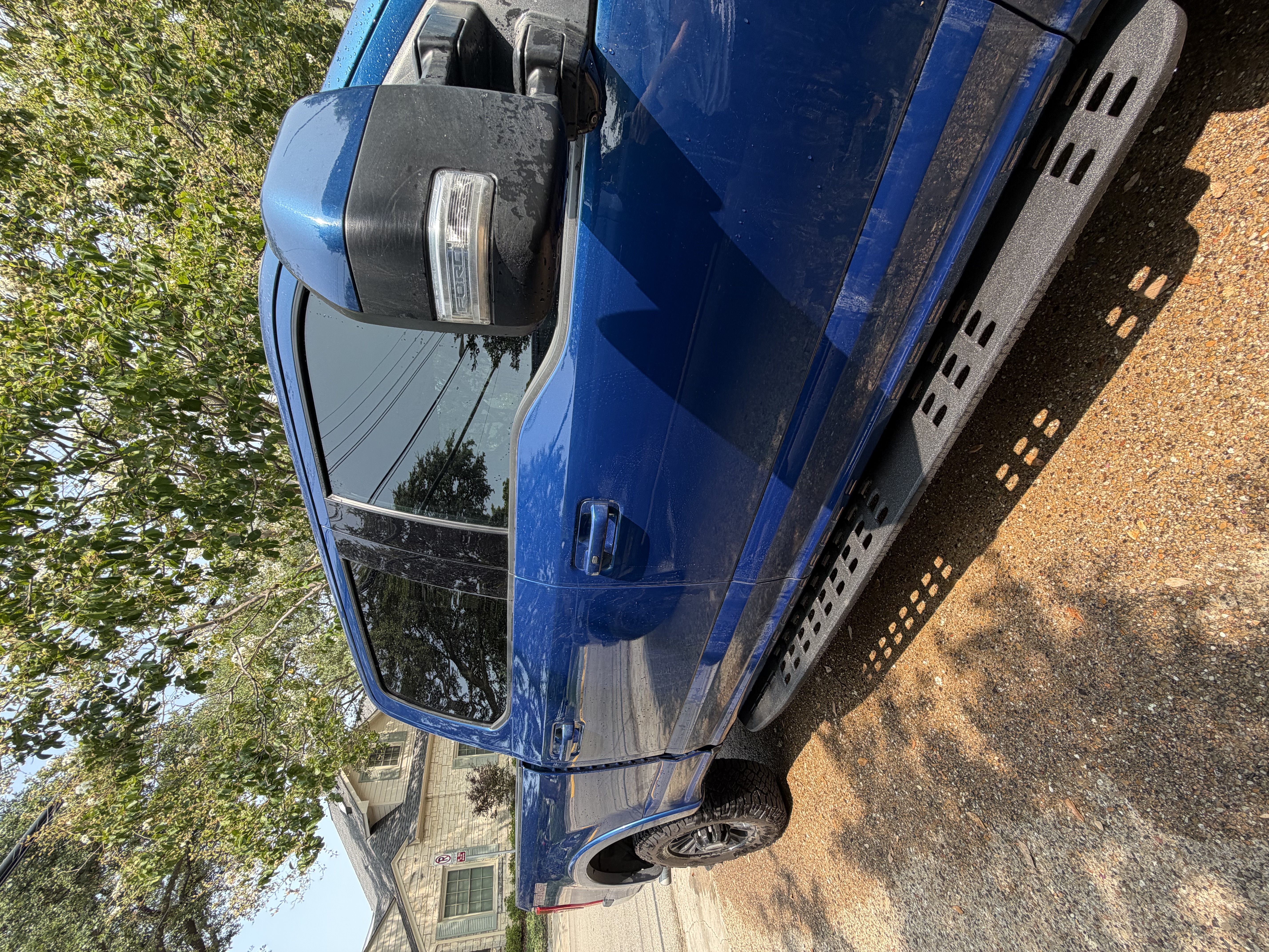 Used 2022 Ford F250 Lariat w/ Tremor Off-Road Package AWD/4WD image 9