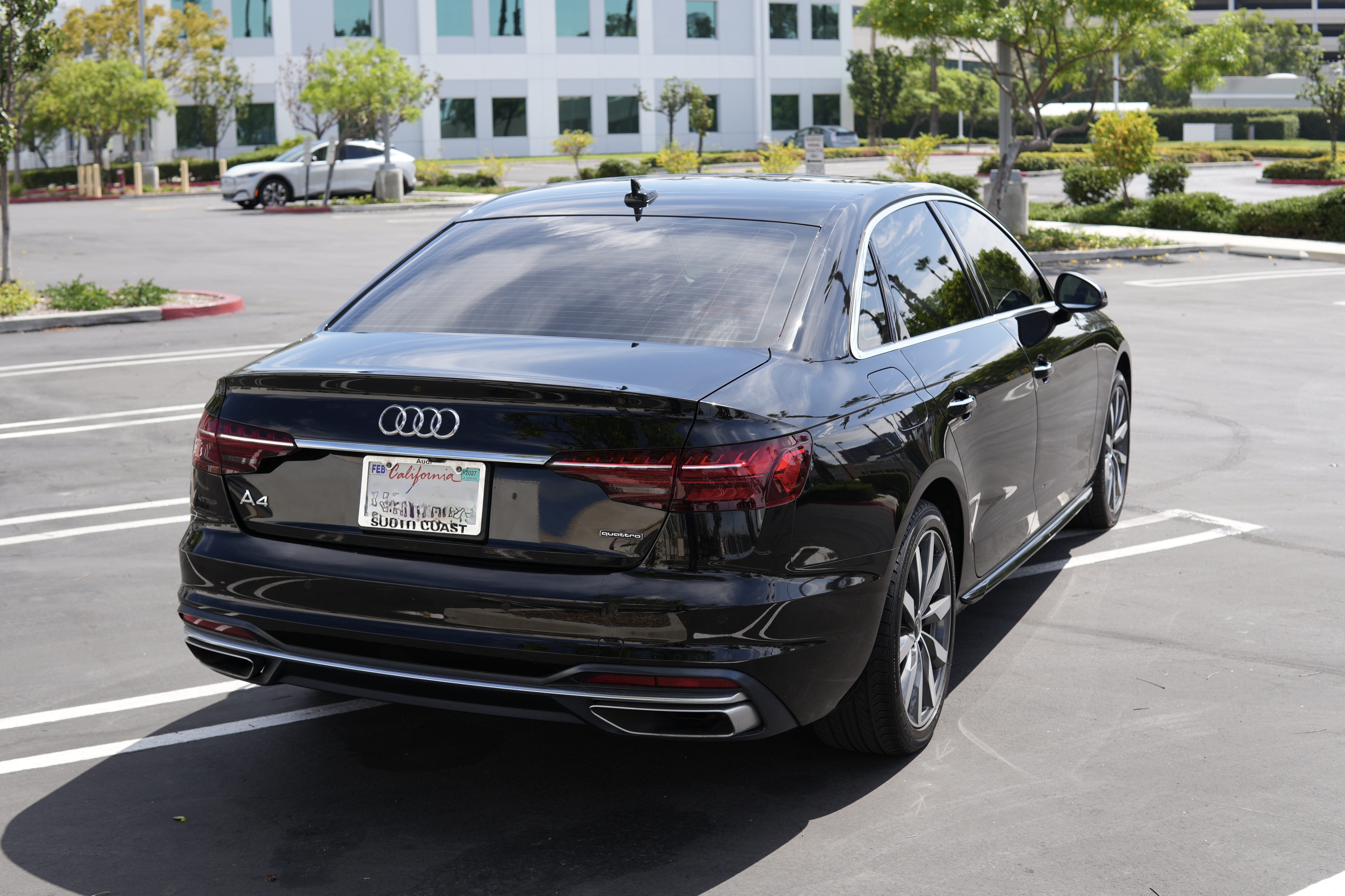 Used 2021 Audi A4 2.0T Premium w/ Convenience Package AWD/4WD image 6