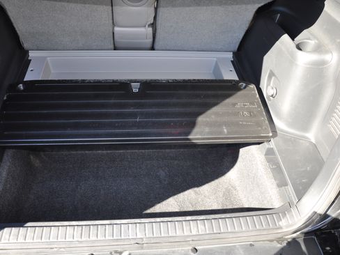 Used 2011 Toyota RAV4 Limited image 16