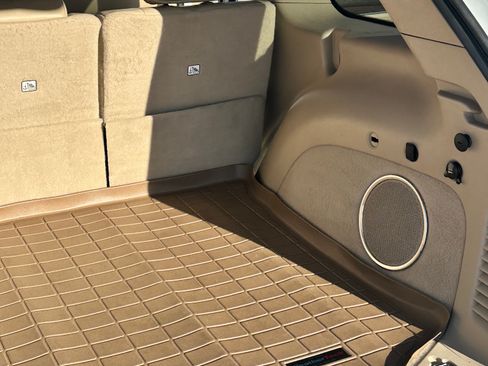 Used 2016 Jeep Grand Cherokee Overland image 21