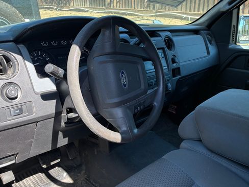 Used 2011 Ford F150 XL w/ XL Decor Group RWD image 6