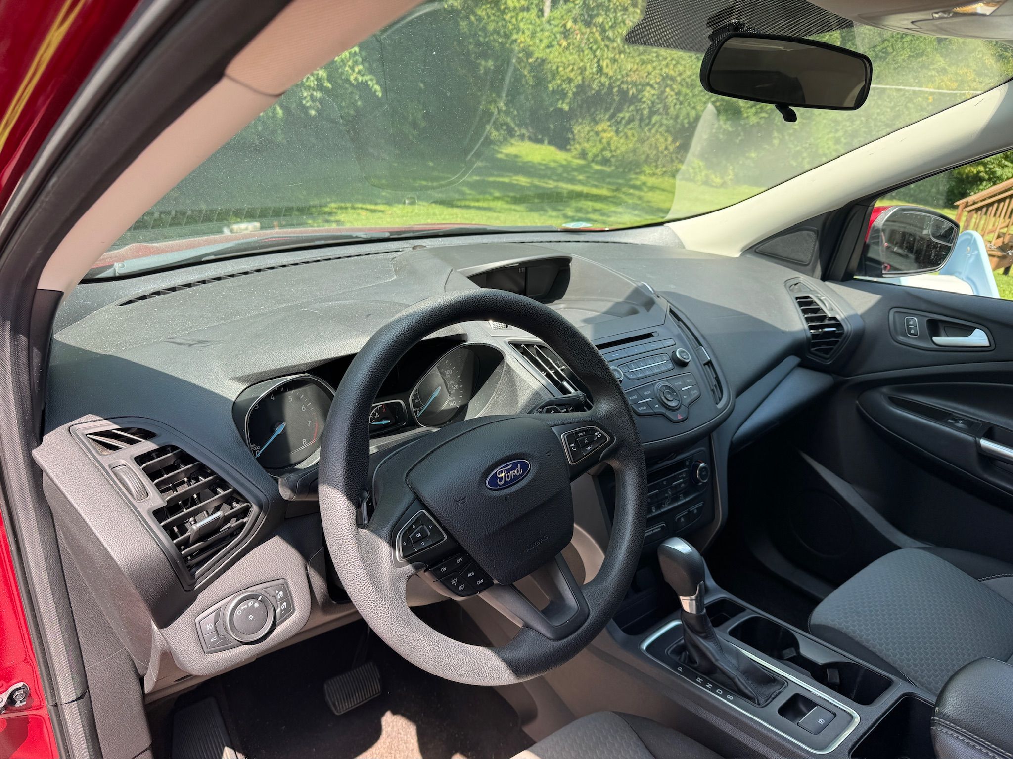 Used 2017 Ford Escape SE FWD image 12