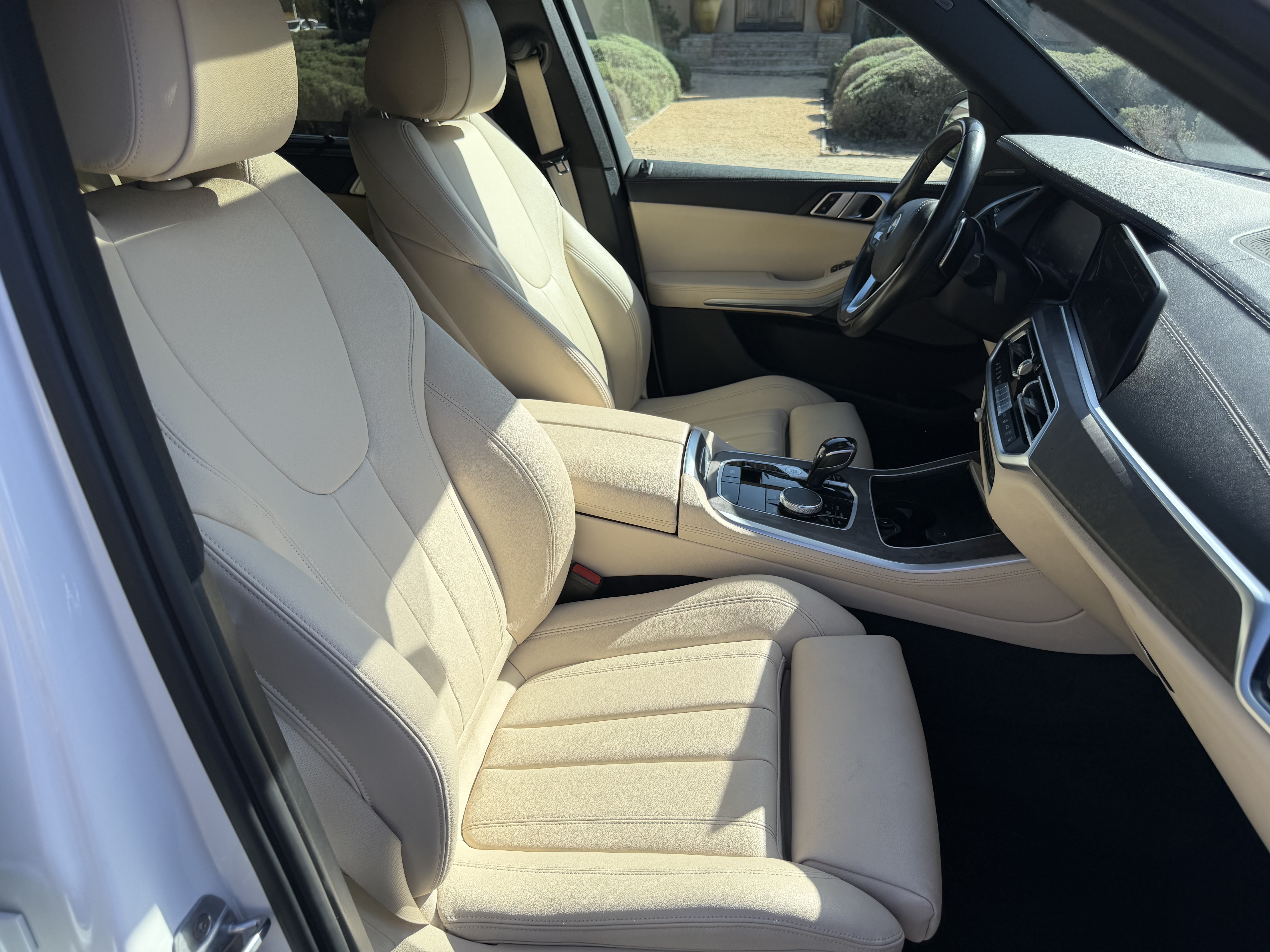 Used 2020 BMW X5 xDrive40i w/ Convenience Package AWD/4WD image 10