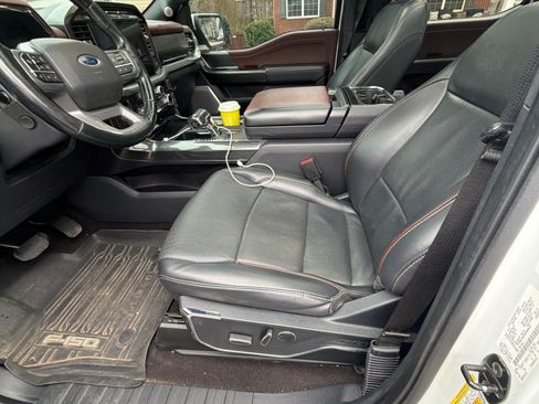 Used 2021 Ford F150 Lariat w/ Equipment Group 502A High image 16