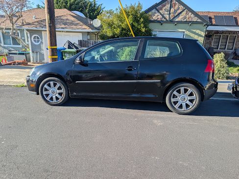 Used 2007 Volkswagen Rabbit 2-Door image 1
