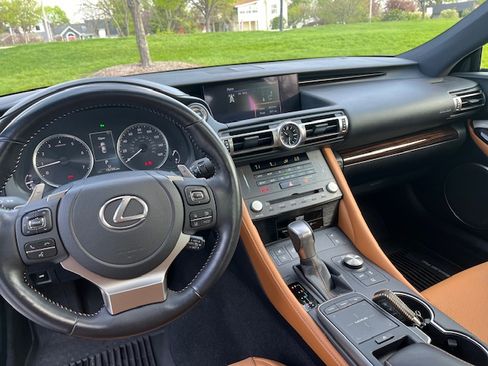 Used 2021 Lexus RC 300 AWD w/ Premium Package image 10