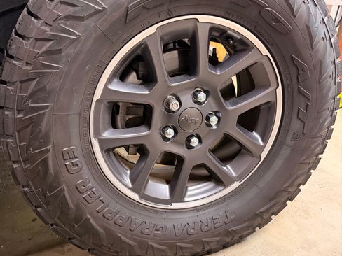 Used 2021 Jeep Gladiator Overland w/ Popular Equipment Package image 10