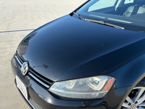 Used 2016 Volkswagen Golf SE w/ Lighting Package FWD image 5