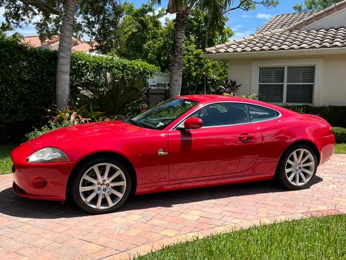 Used 2008 Jaguar XK Coupe image 1