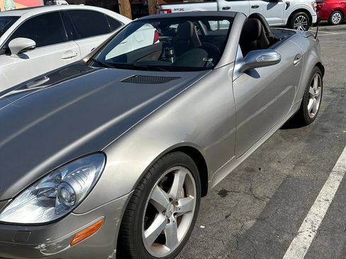 Used 2005 Mercedes-Benz SLK 350 image 19