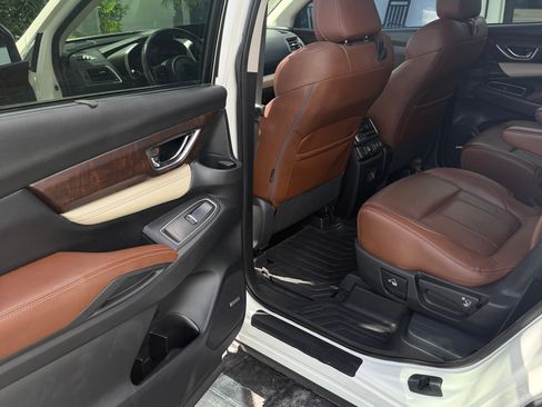Used 2019 Subaru Ascent Touring w/ Popular Package #2A AWD/4WD image 11