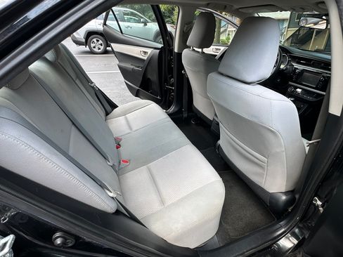 Used 2014 Toyota Corolla LE FWD image 13