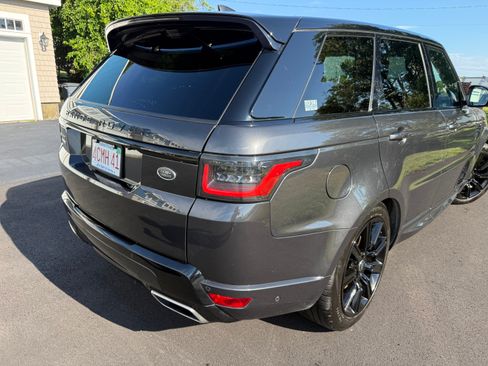 Used 2019 Land Rover Range Rover Sport Supercharged AWD/4WD image 9