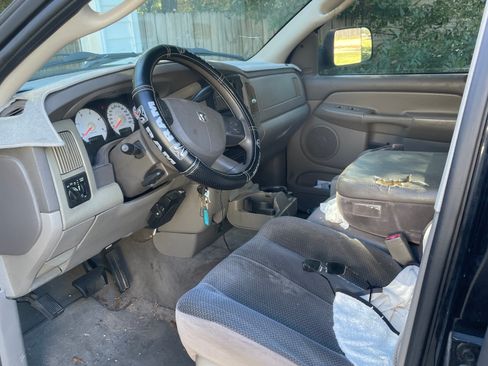 Used 2004 Dodge Ram 2500 Truck SLT w/ Trailer Tow Group image 8