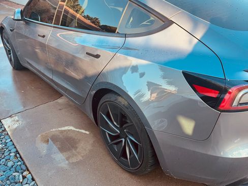 Used 2024 Tesla Model 3 Performance image 2