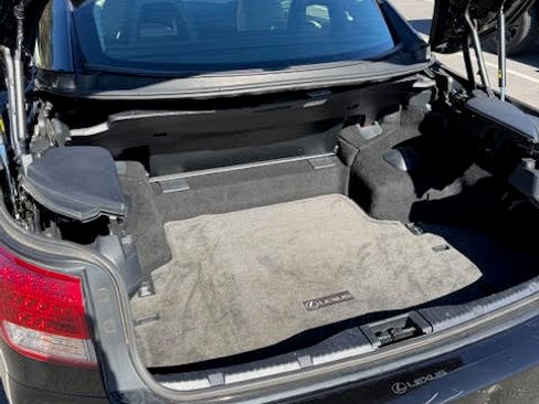 Used 2012 Lexus IS 250C image 8