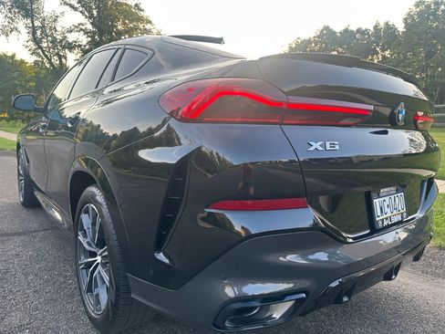 Used 2023 BMW X6 xDrive40i w/ Executive Package AWD/4WD image 16