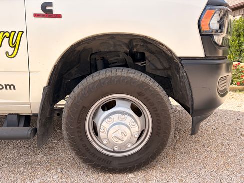 Used 2023 RAM 3500 Tradesman image 2