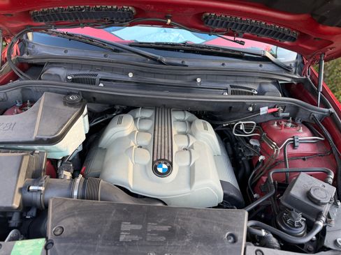 Used 2006 BMW X5 4.8is image 11