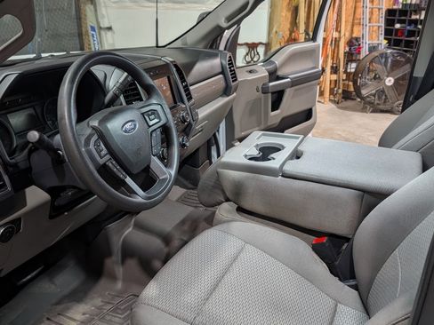 Used 2022 Ford F350 XLT image 9