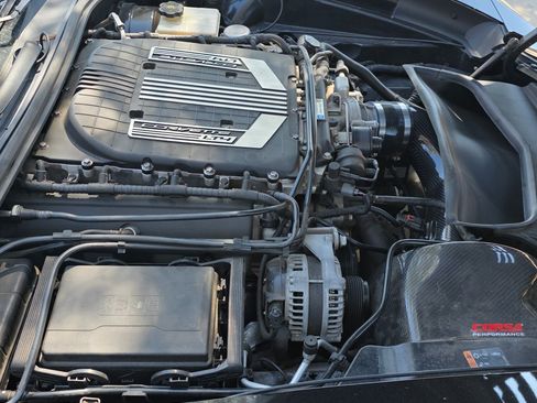 Used 2015 Chevrolet Corvette Z06 w/ 3LZ Preferred Equipment Group image 11