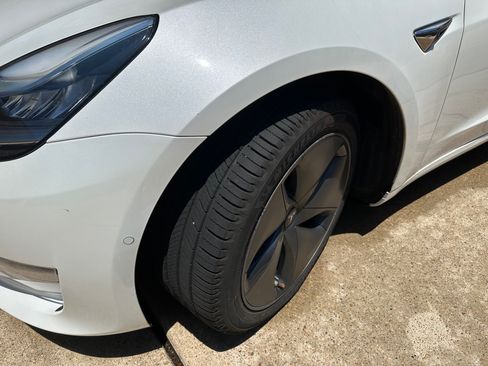 Used 2020 Tesla Model 3 Long Range AWD/4WD image 4