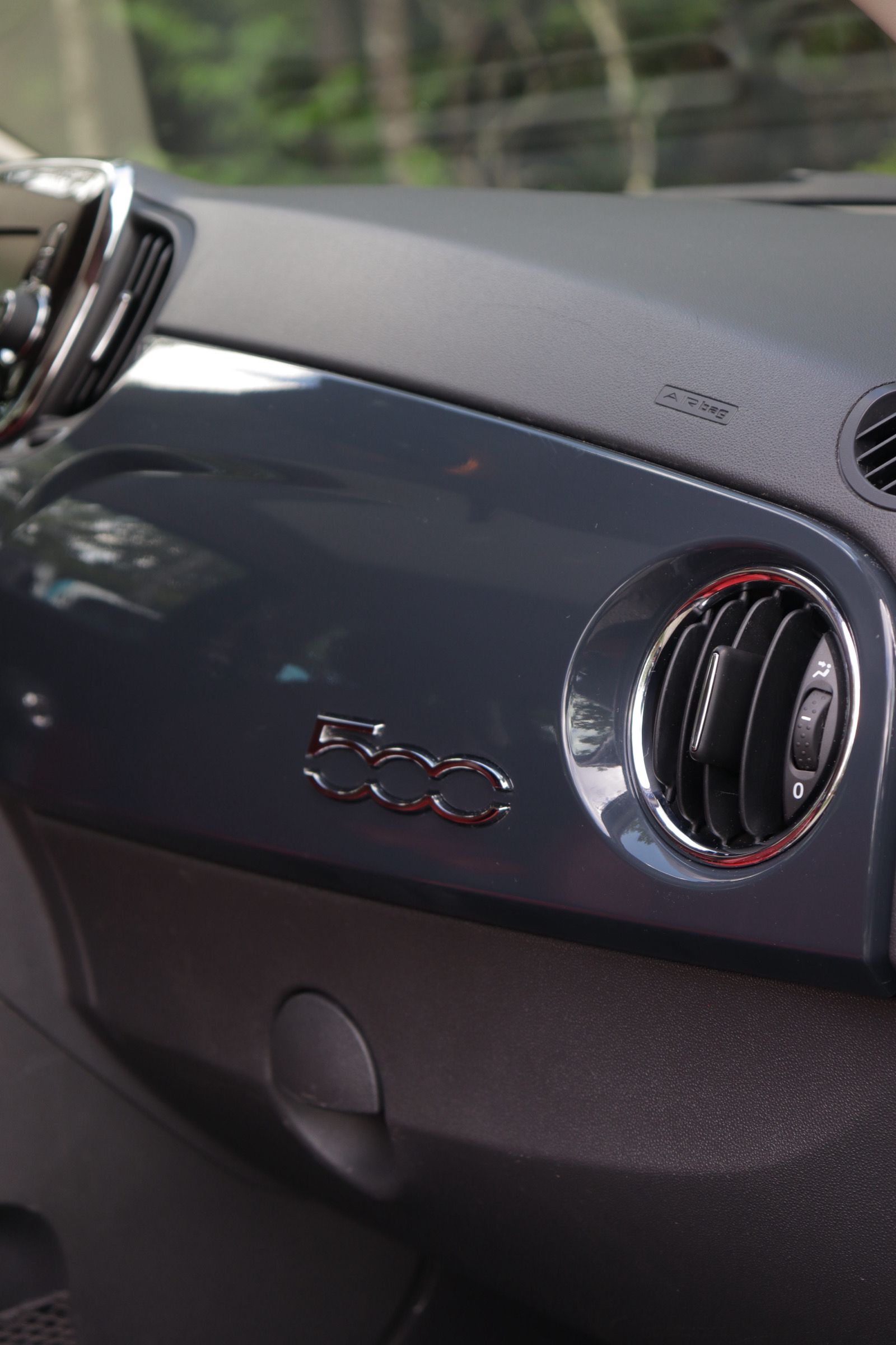Used 2018 FIAT 500 Lounge FWD image 13
