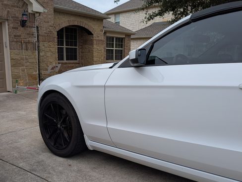 Used 2014 Ford Mustang Premium image 8