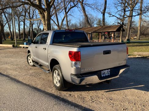 Used 2010 Toyota Tundra SR5 image 16