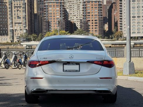 Used 2021 Mercedes-Benz S 580 4MATIC Sedan image 12