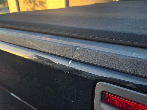 Used 2020 Jeep Gladiator Overland image 22