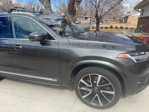 Used 2018 Volvo XC90 T8 Inscription w/ Convenience Package image 10