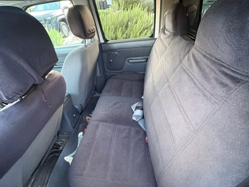 Used 2003 Nissan Frontier XE RWD image 14