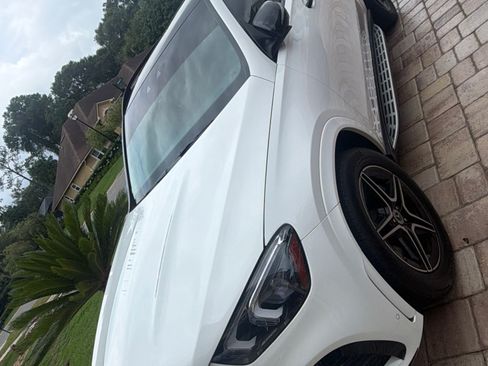 Used 2022 Mercedes-Benz GLE 450 4MATIC image 11