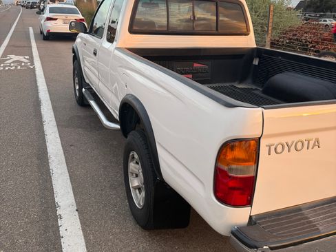 Used 1999 Toyota Tacoma PreRunner RWD image 6