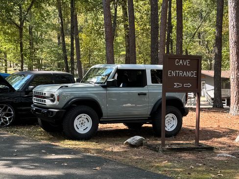 Used 2024 Ford Bronco Heritage Edition image 5