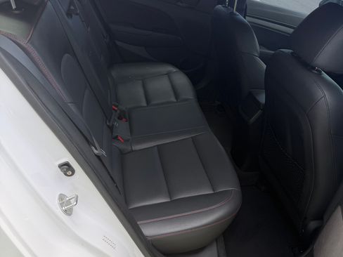 Used 2018 Hyundai Elantra Sport image 29