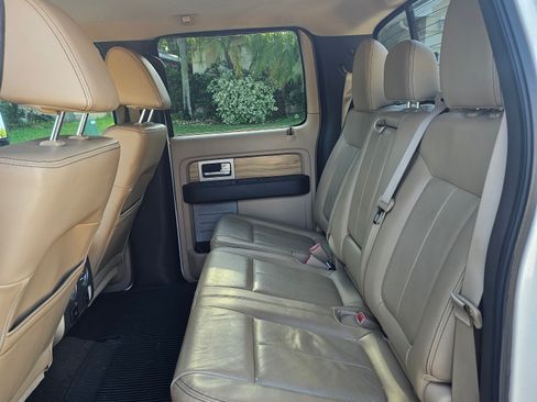 Used 2011 Ford F150 Lariat w/ Lariat Chrome Pkg image 14