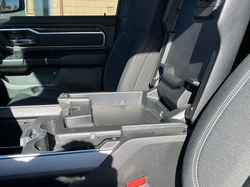 Used 2019 RAM 1500 Big Horn image 5