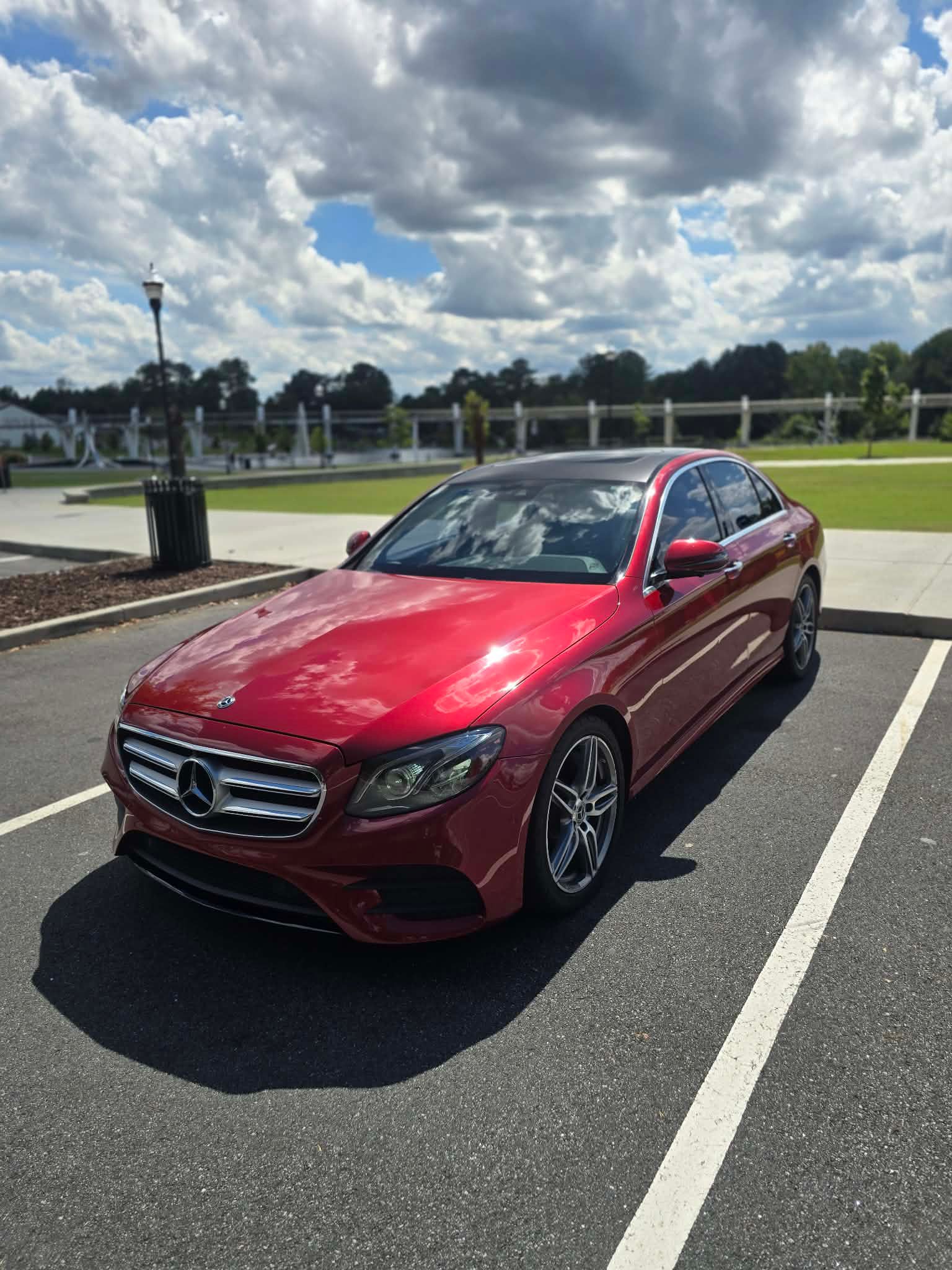 Used 2019 Mercedes-Benz E 300 w/ Premium 1 Package image 4