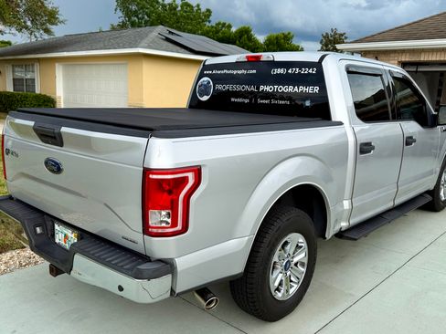 Used 2015 Ford F150 XLT w/ Trailer Tow Package RWD image 8