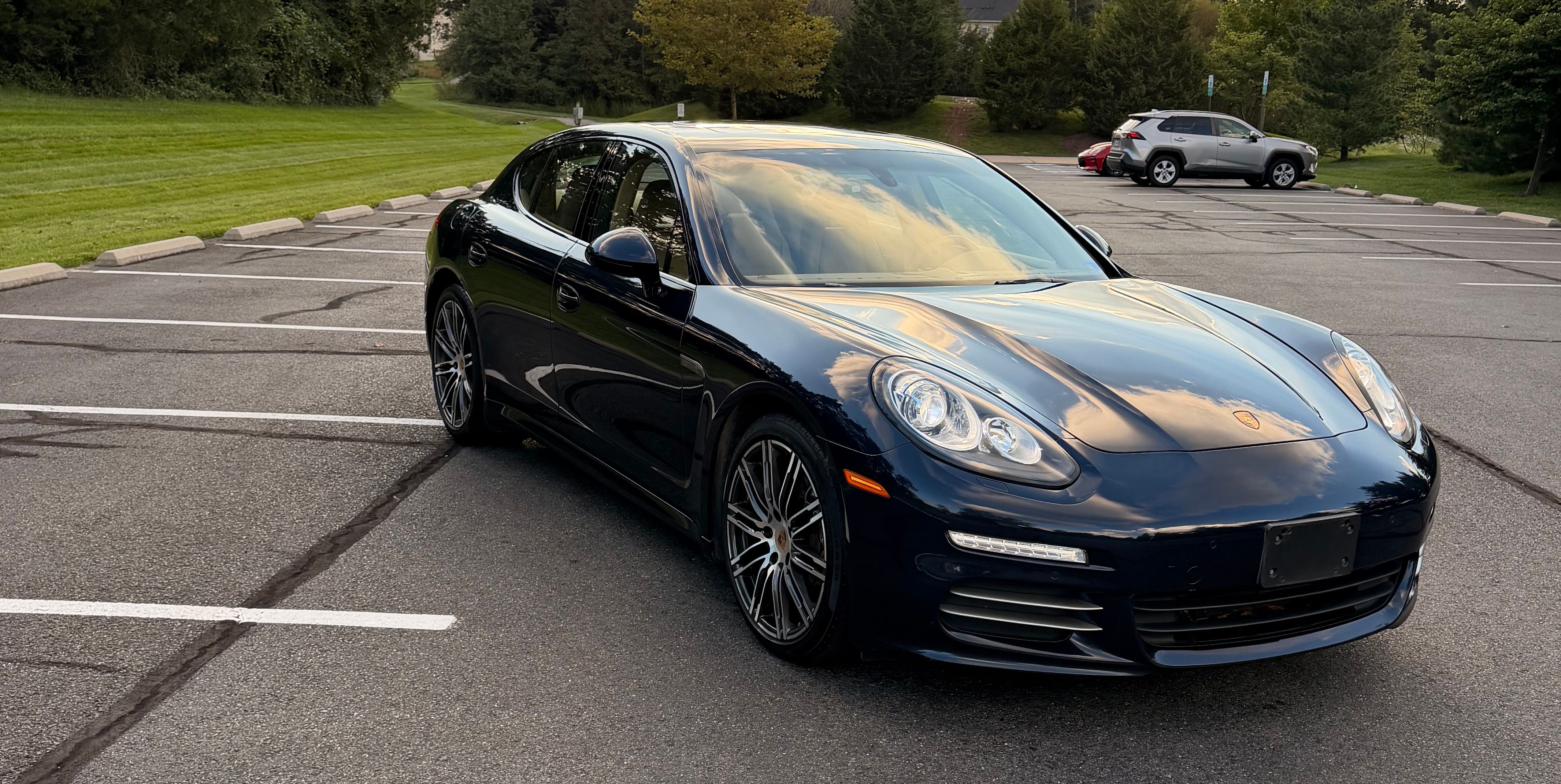 Used 2016 Porsche Panamera 4 Edition AWD/4WD image 15